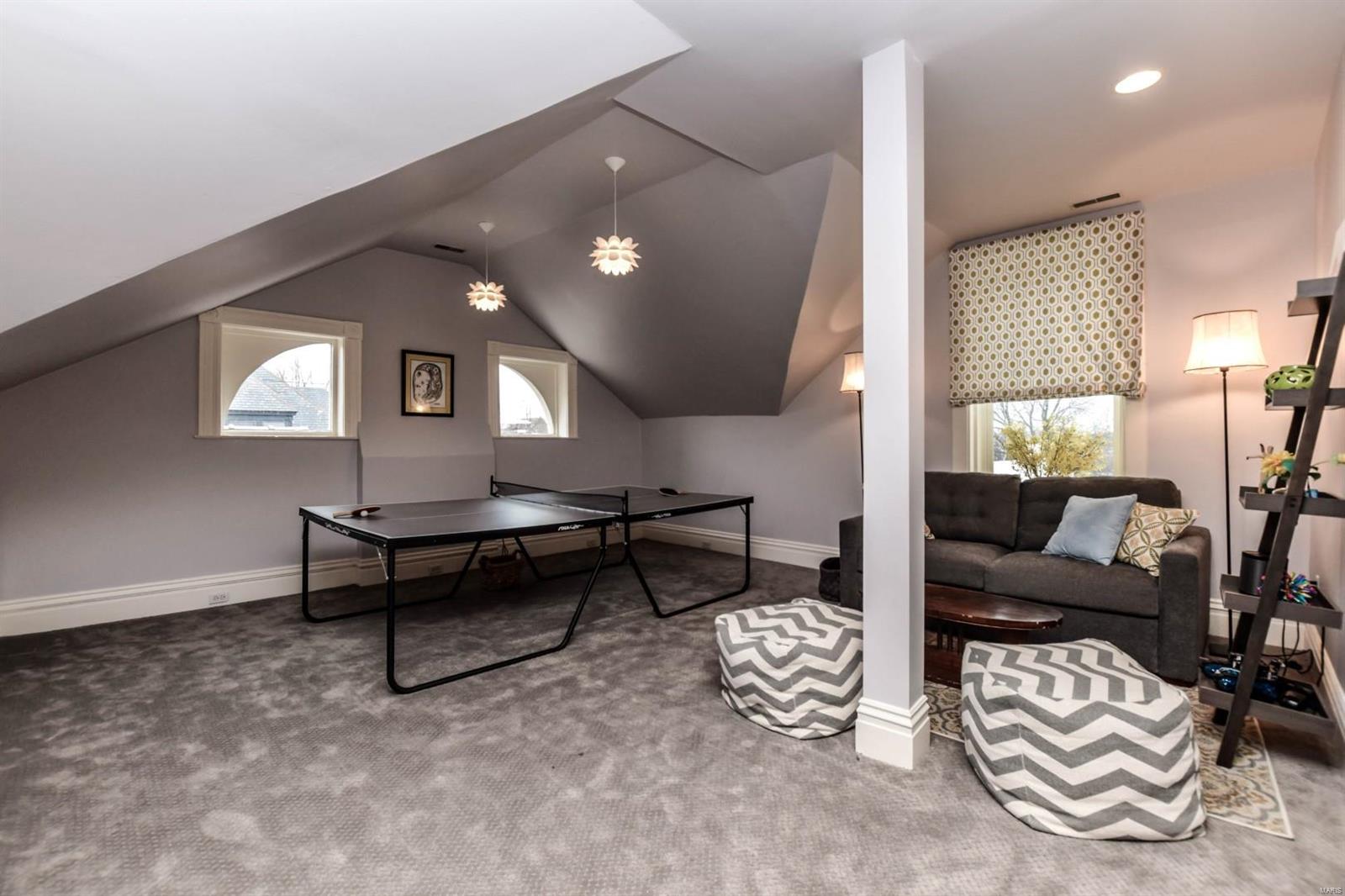 Lafayette Square - Residential