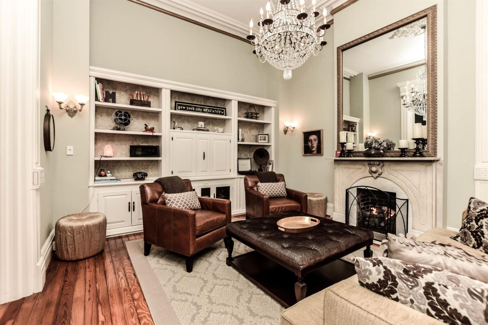 Lafayette Square - Residential