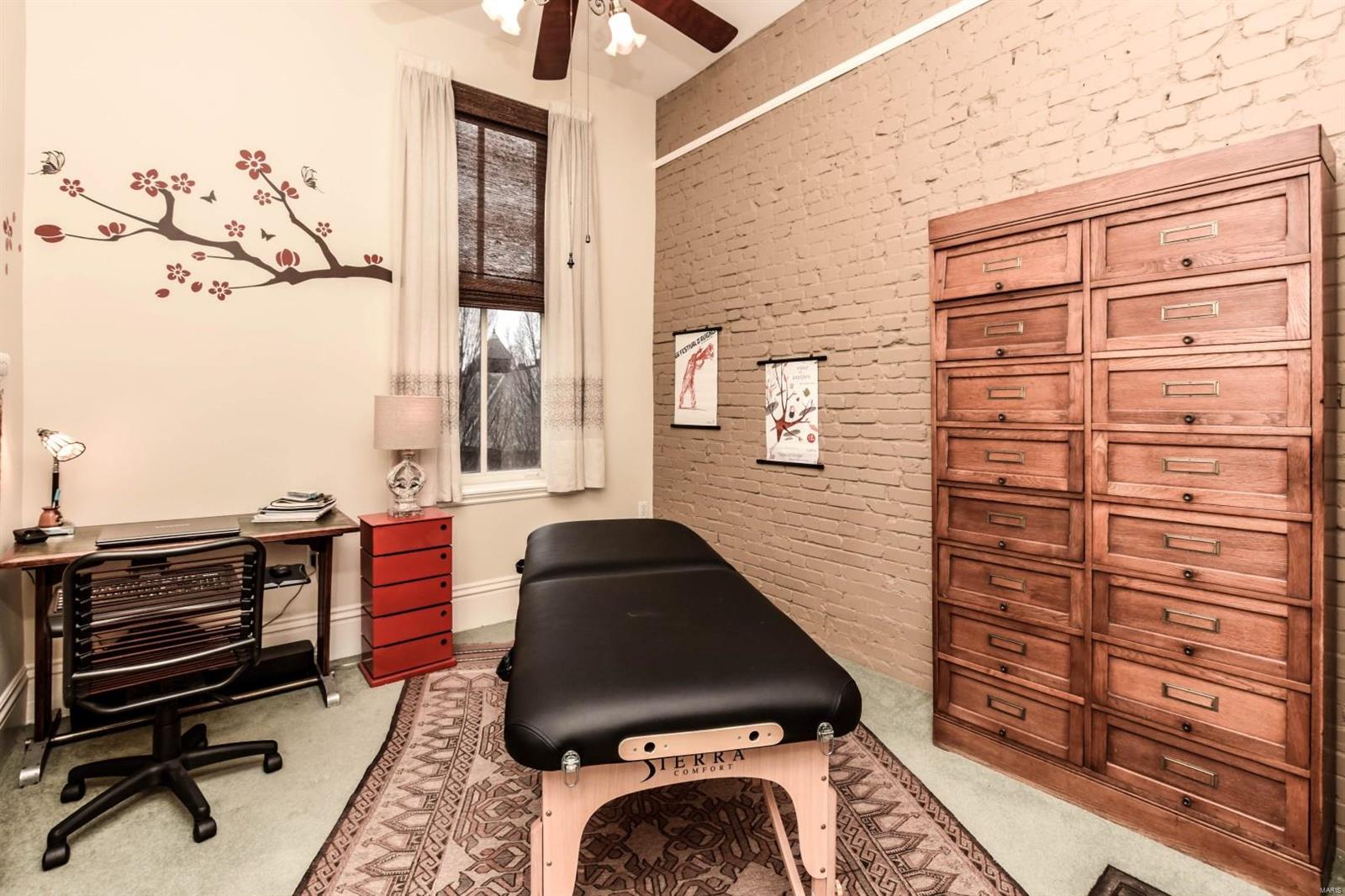 Lafayette Square - Residential