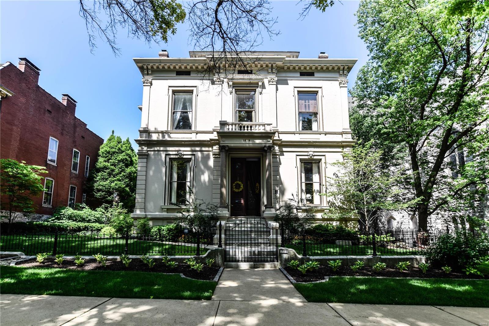 Lafayette Square - Residential
