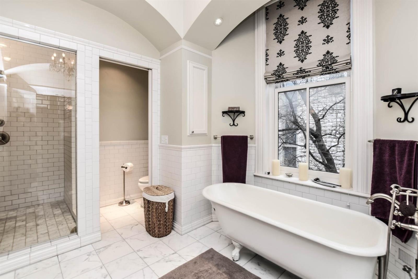 Lafayette Square - Residential