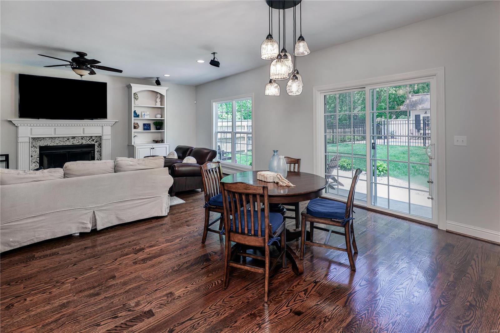 Warren Place - Residential