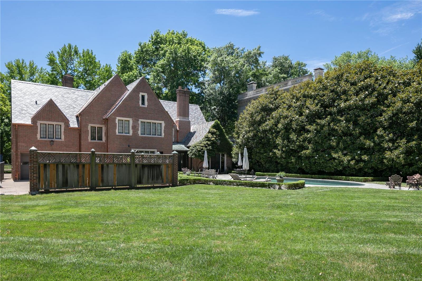 Portland Place - Residential