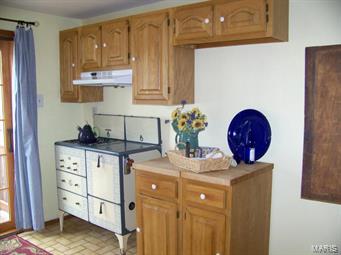 Colonial Village - Residential