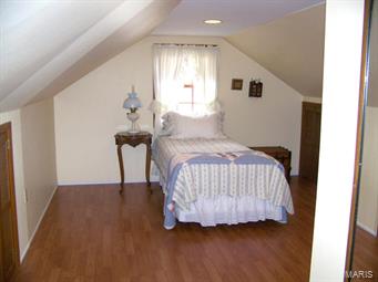 Colonial Village - Residential