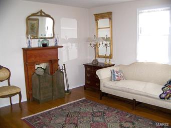 Colonial Village - Residential