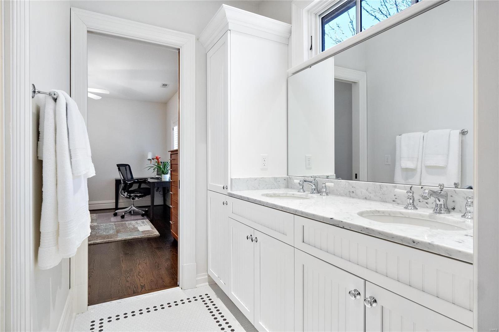 Clayton Gardens 2 - Residential