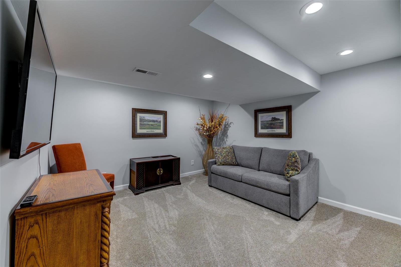 Clay Cliffe Estates - Residential