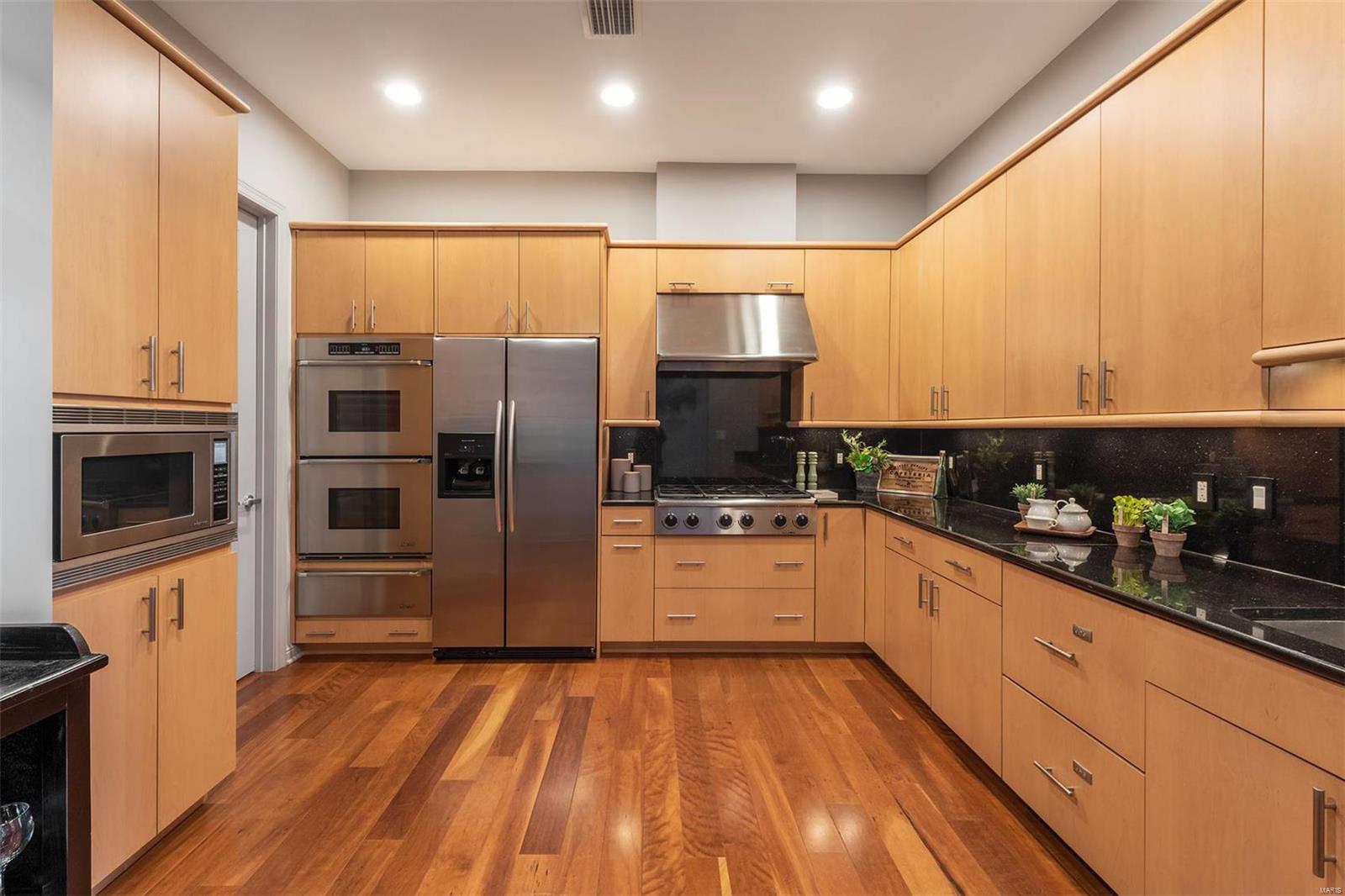 Maryland Walk A Condo - Residential