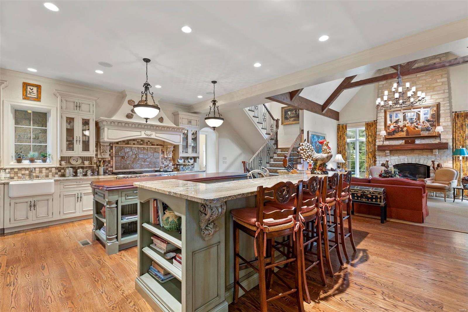 17025071-E90 - Residential