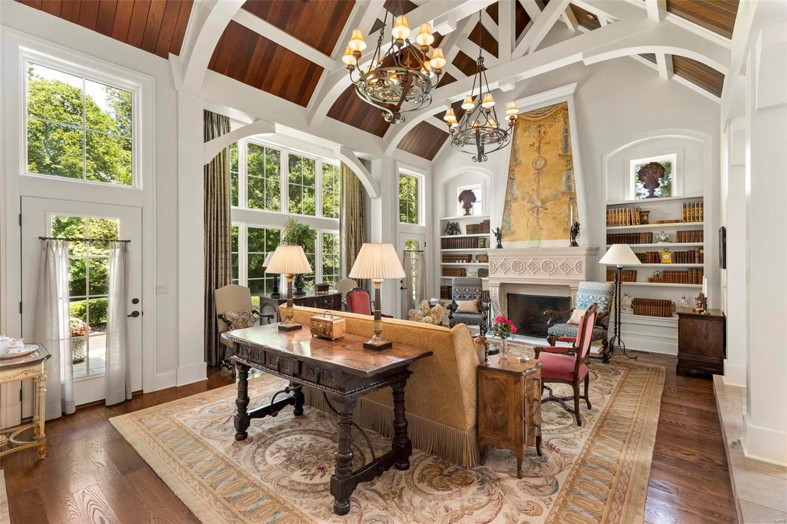 17025071-E90 - Residential