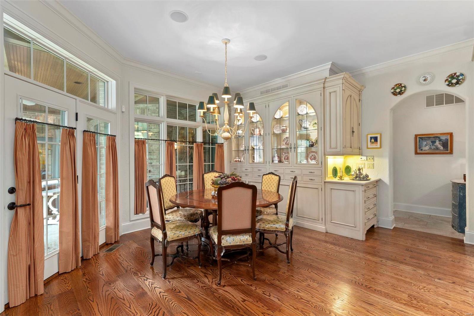 17025071-E90 - Residential