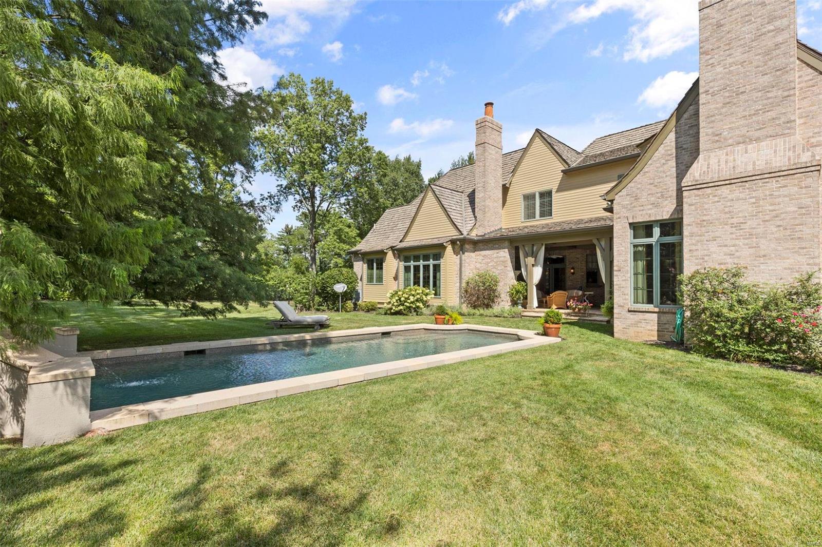 17025071-E90 - Residential