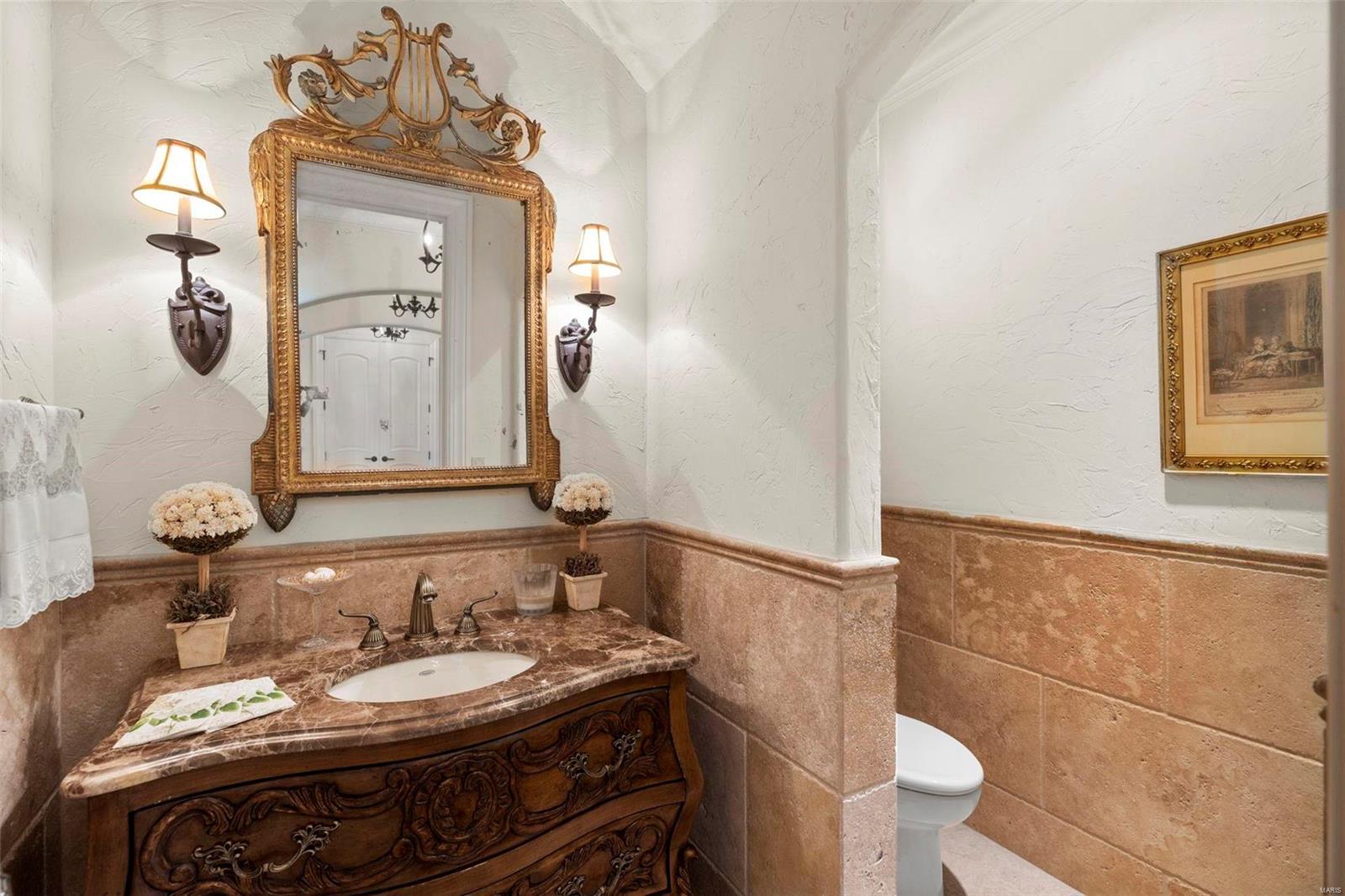 17025071-E90 - Residential