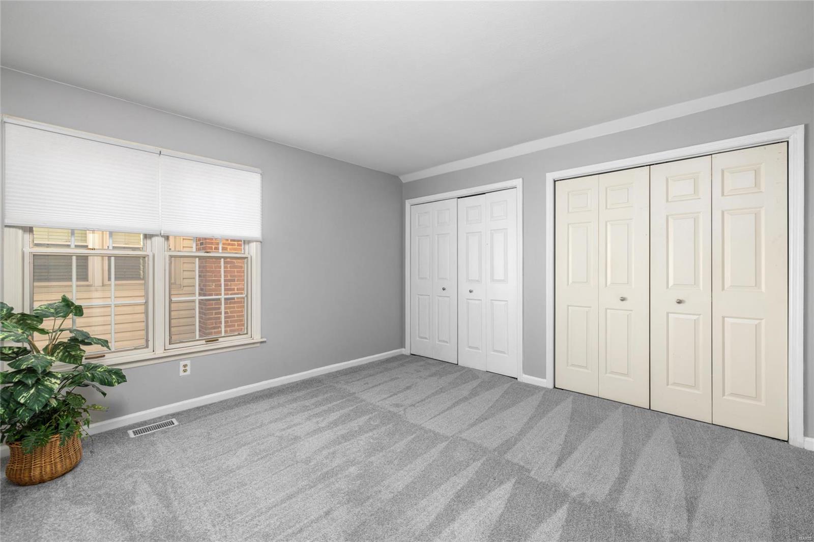 Brooksgate Manor - Residential