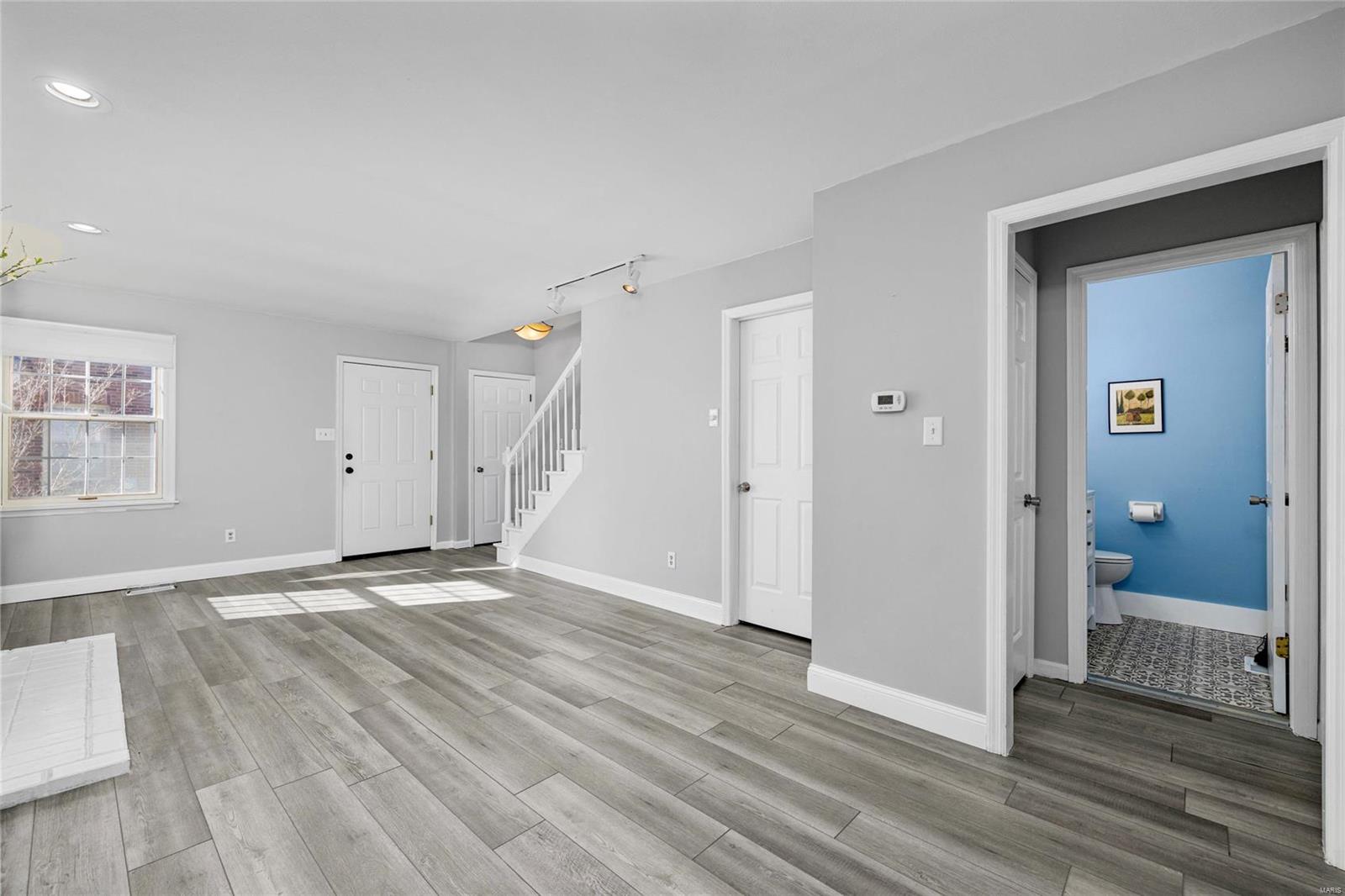 Brooksgate Manor - Residential