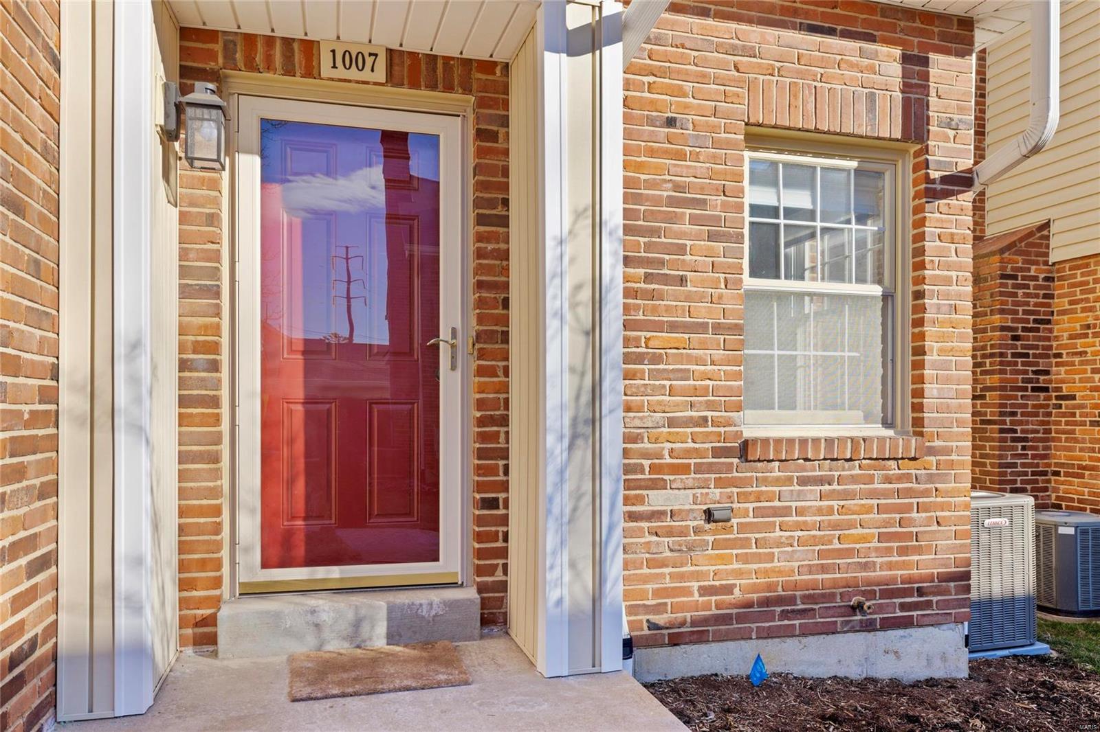 Brooksgate Manor - Residential