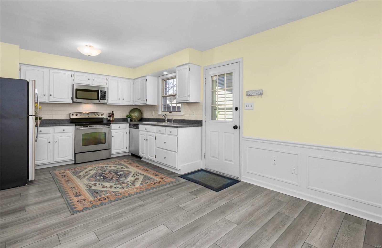 Brooksgate Manor - Residential