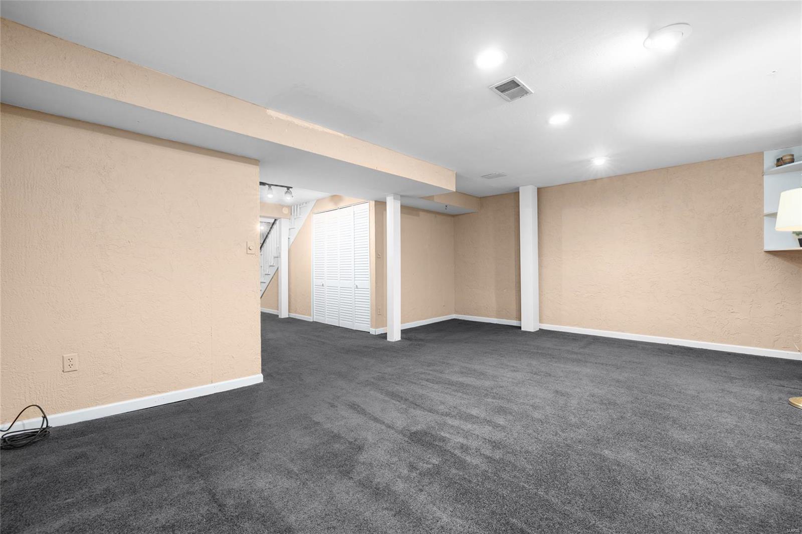 Brooksgate Manor - Residential