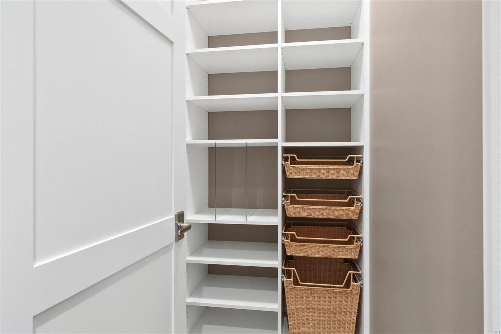 Crescent Condo - Residential