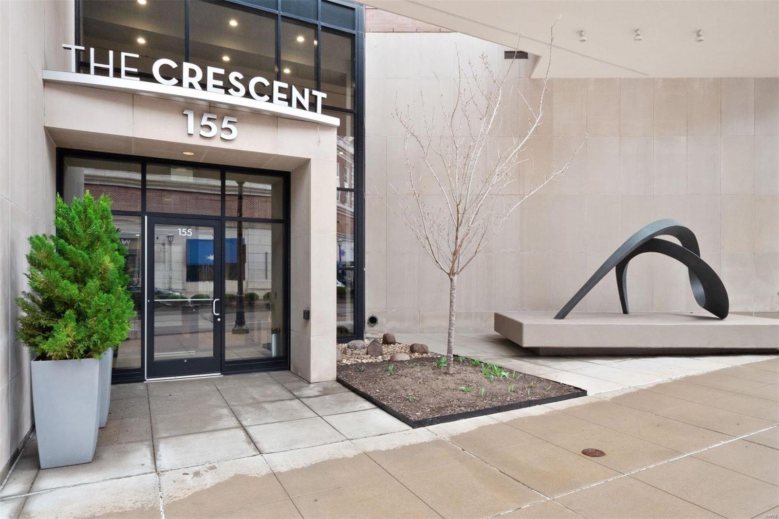 Crescent Condo - Residential