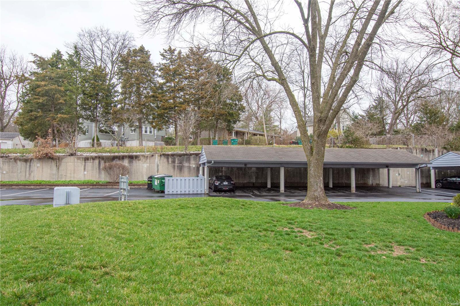 Berry Grove Condo - Residential