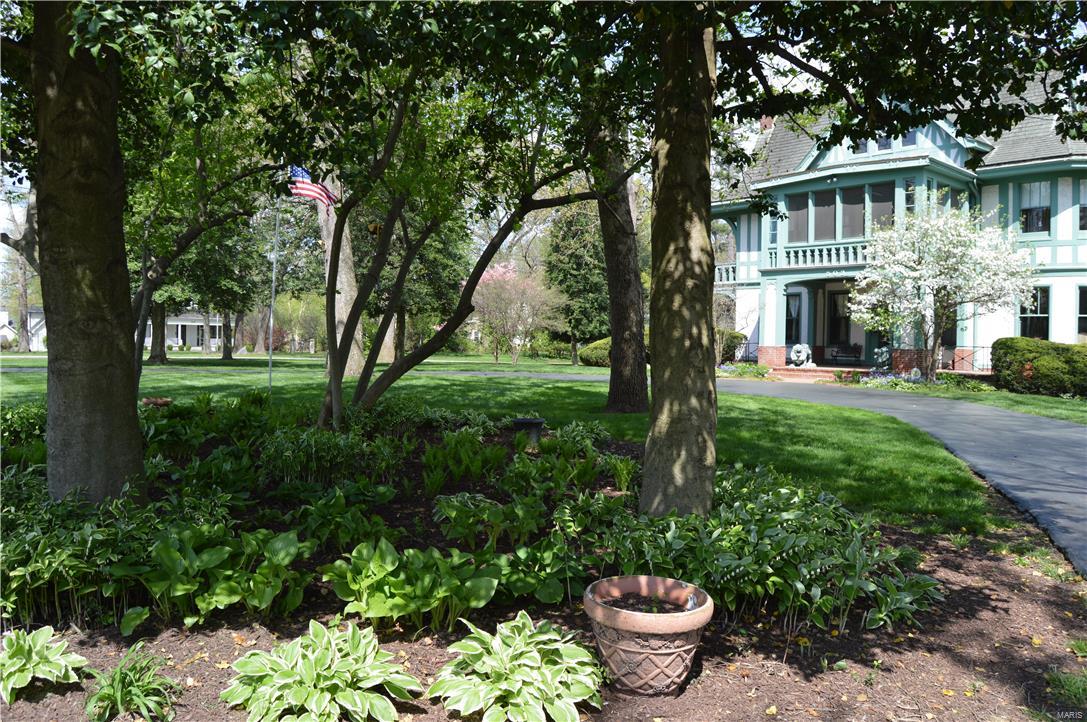 Beekman Place - Residential