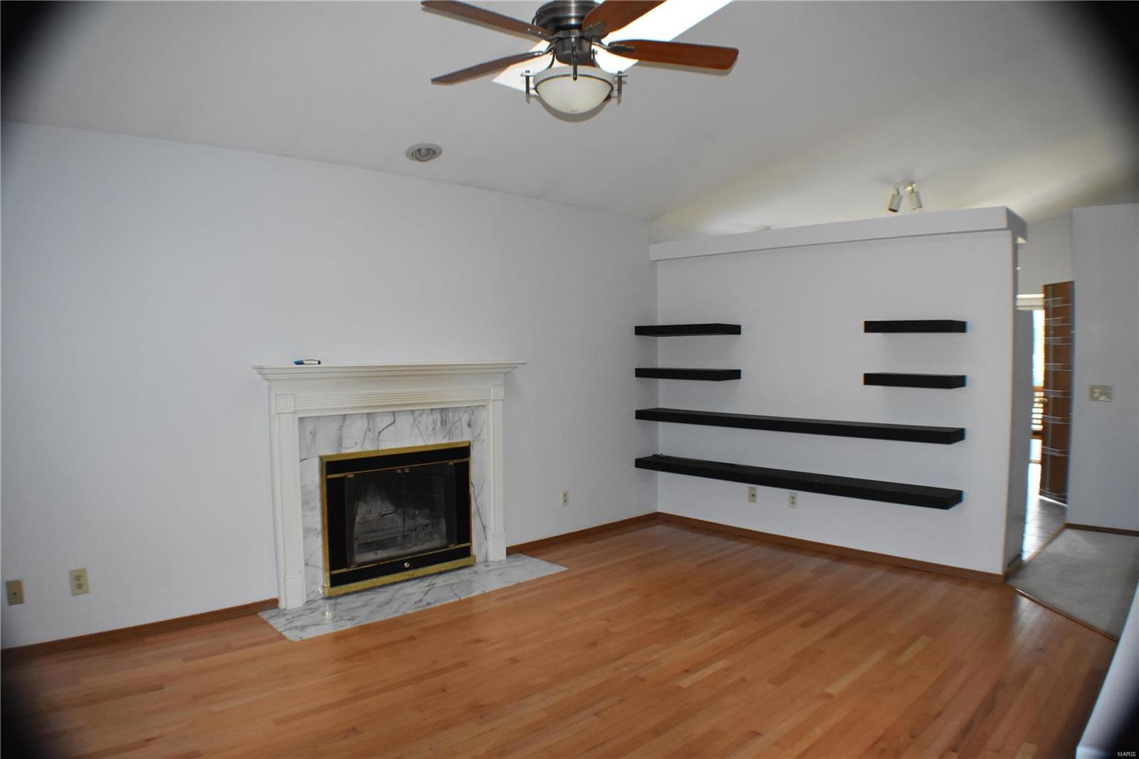 Kingspointe - Residential