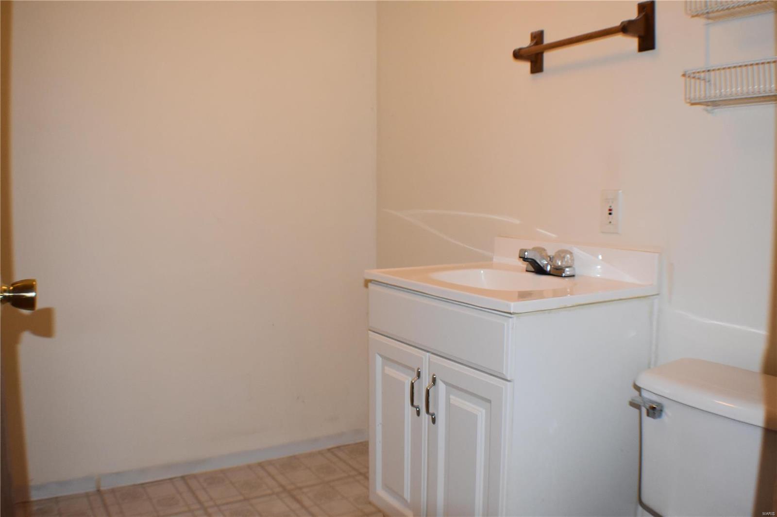 Kingspointe - Residential