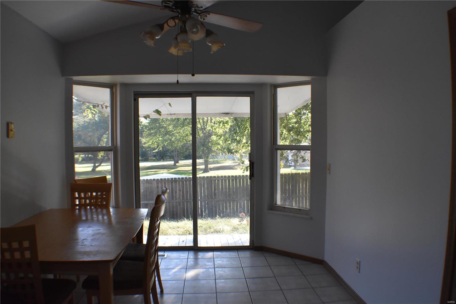 Kingspointe - Residential