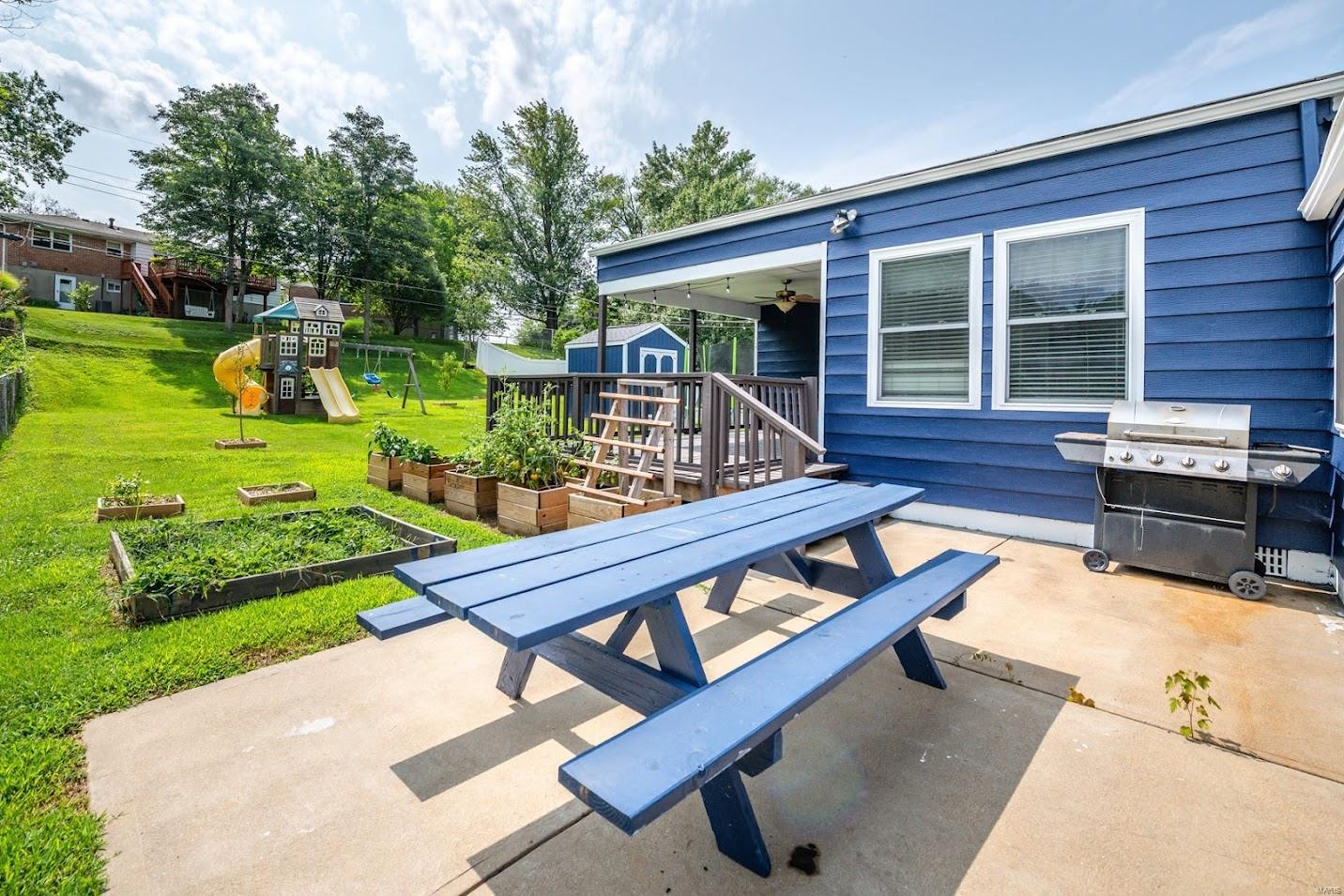 Sunset View - Residential