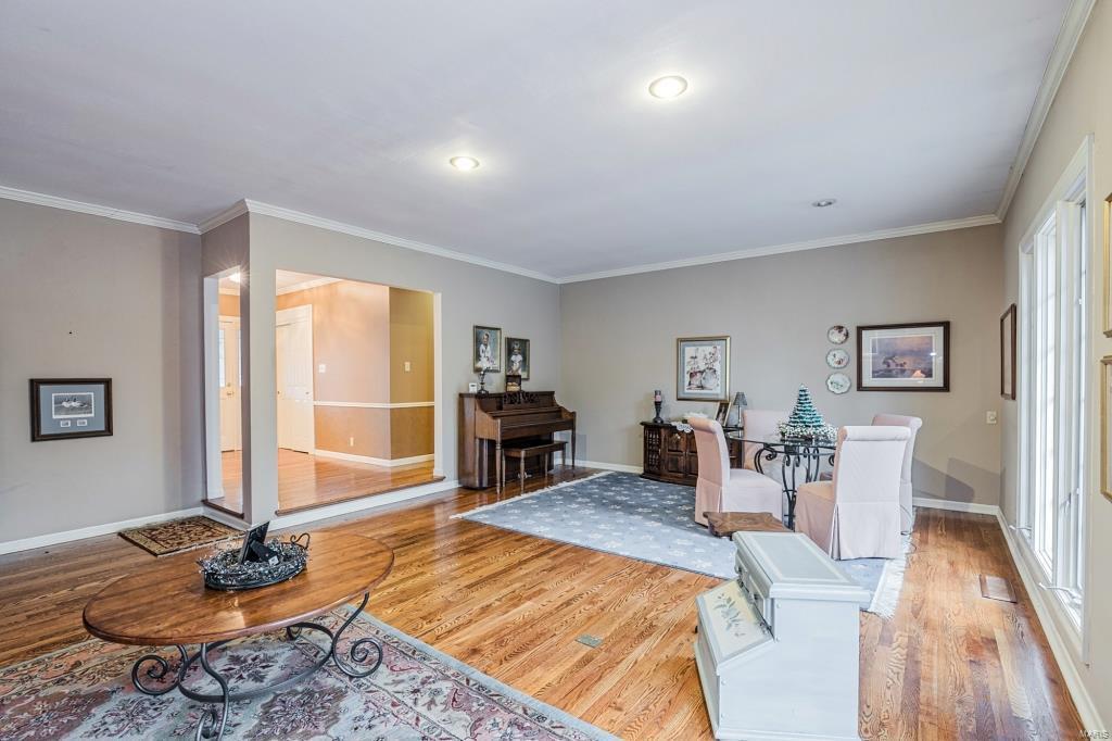 Ladue Park - Residential