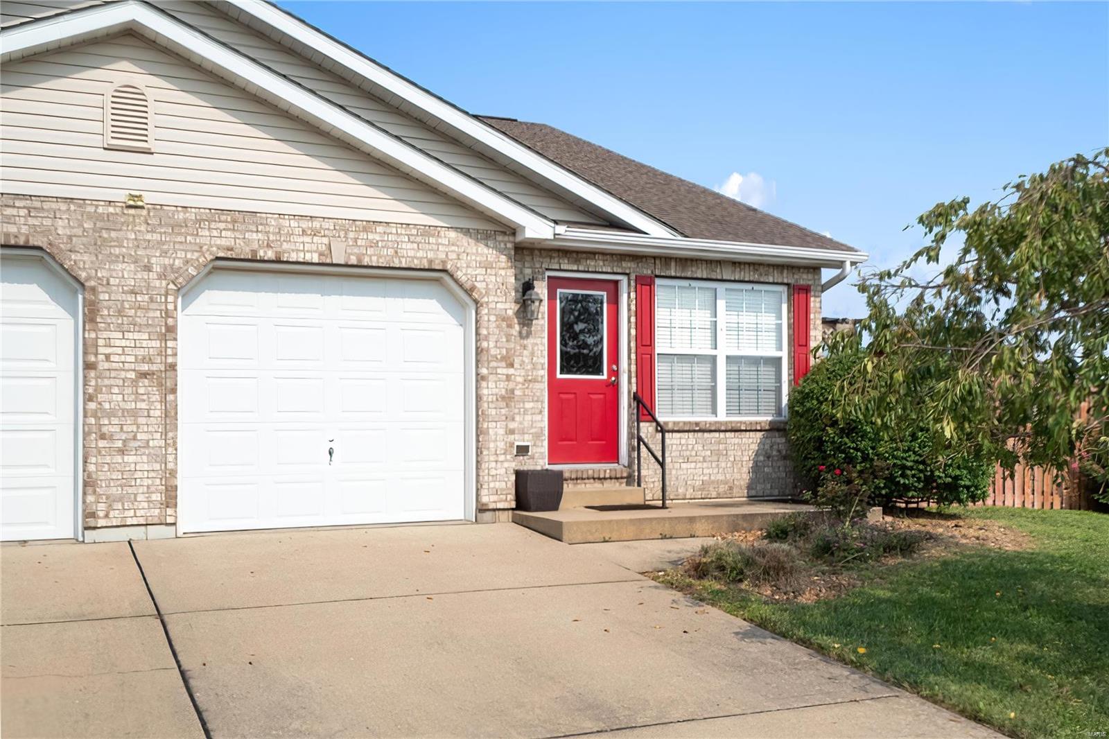 View Belleville, IL 62220 house