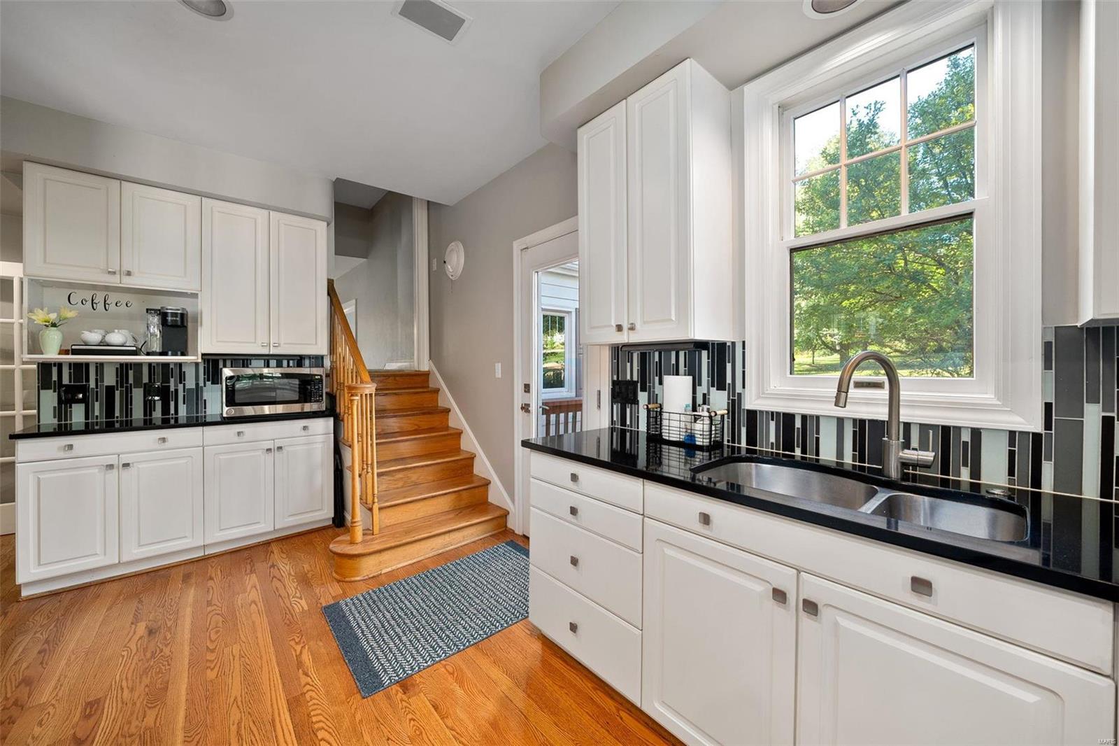 C H Simmons - Residential