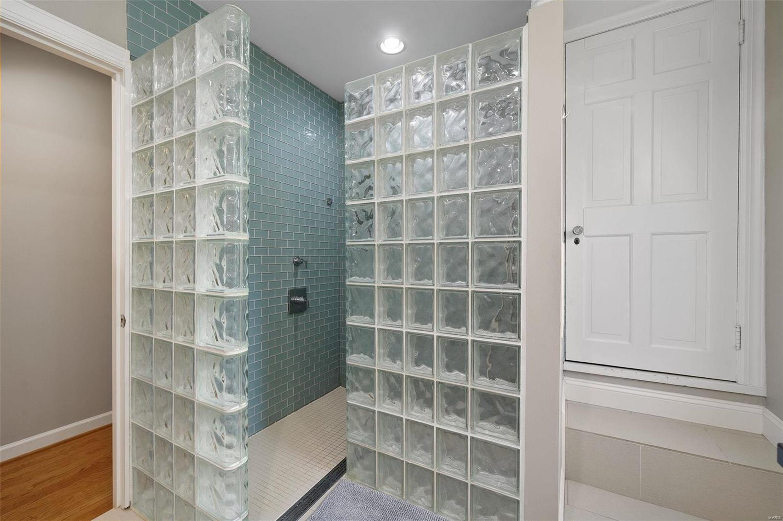 C H Simmons - Residential