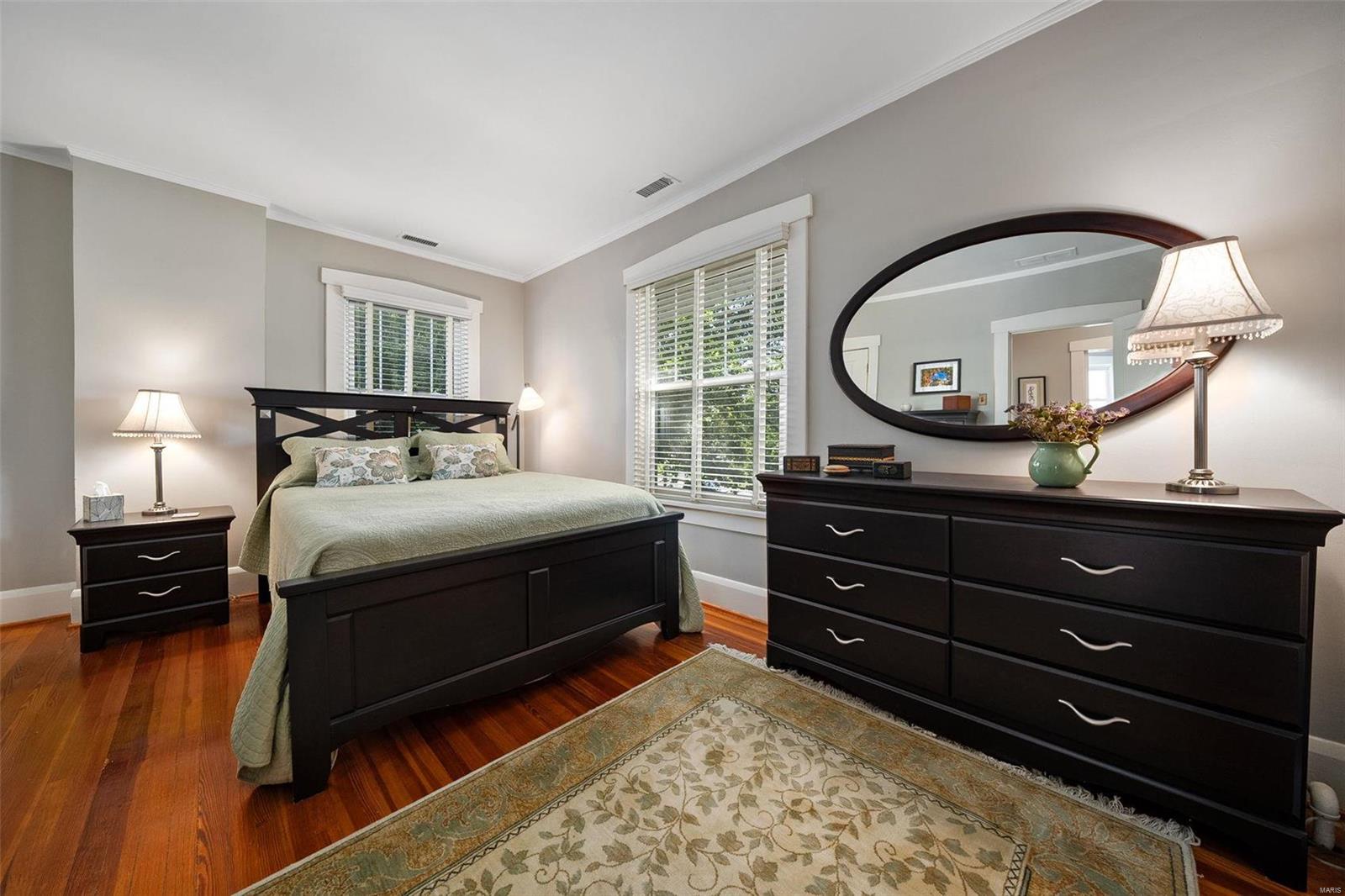 C H Simmons - Residential