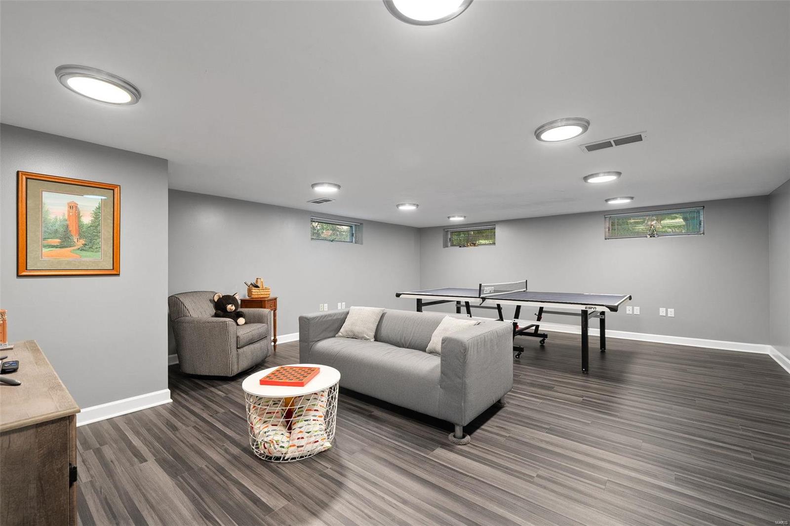 C H Simmons - Residential