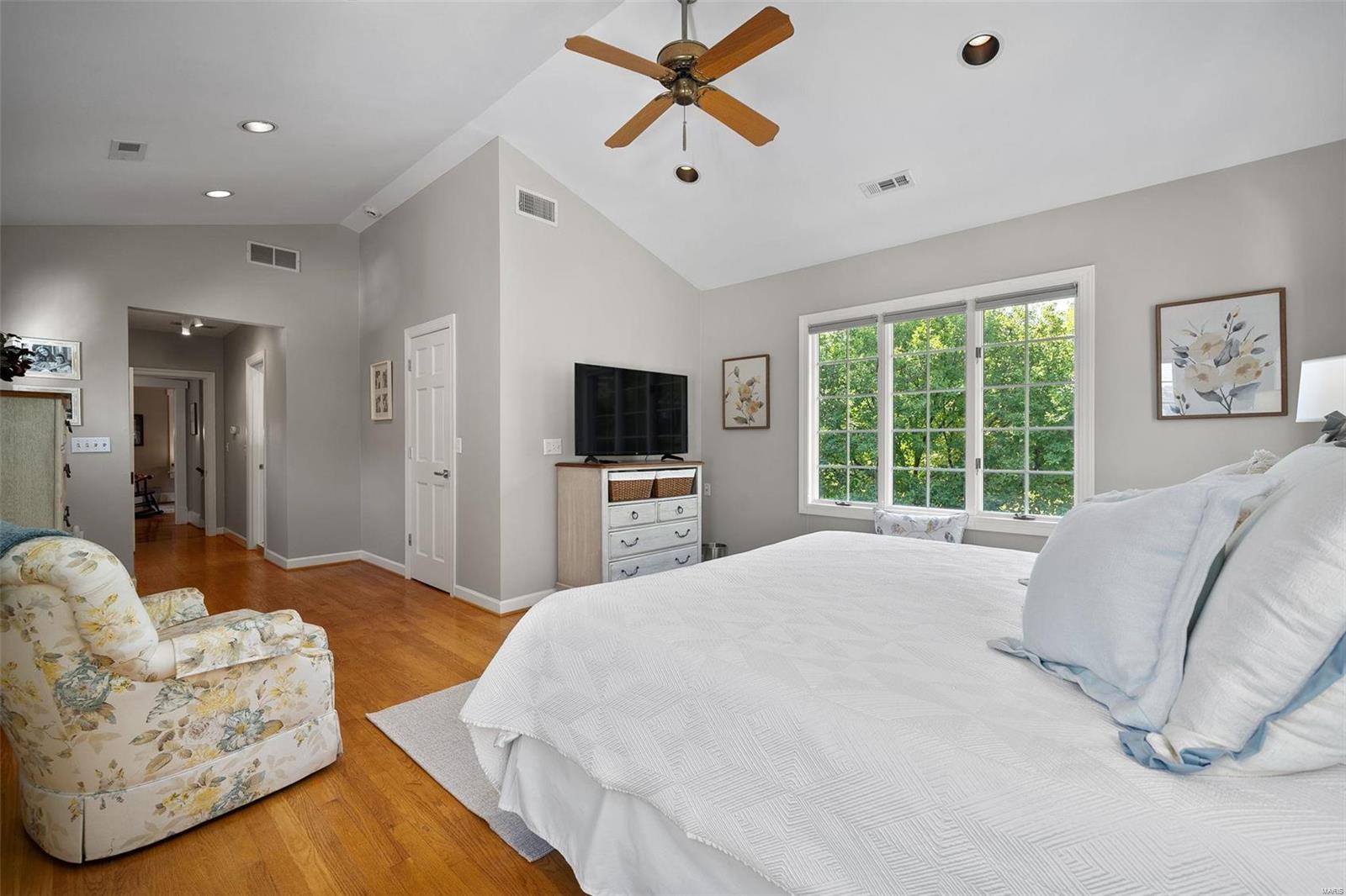 C H Simmons - Residential