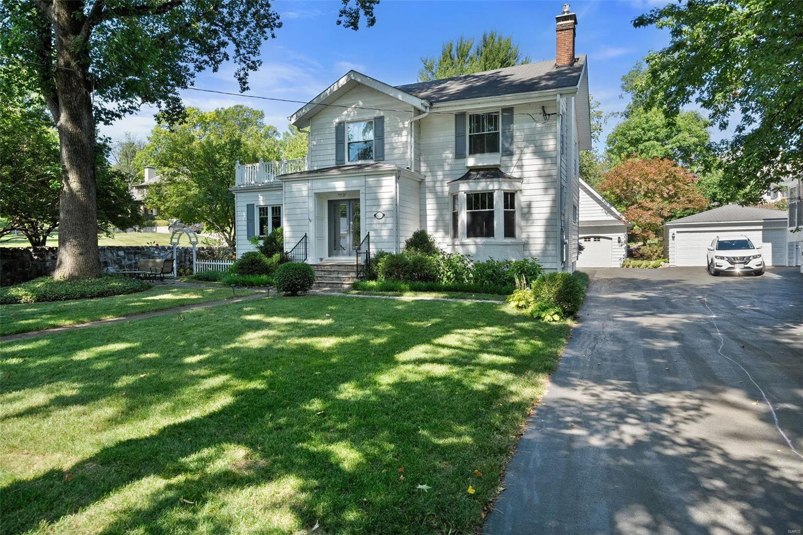 C H Simmons - Residential