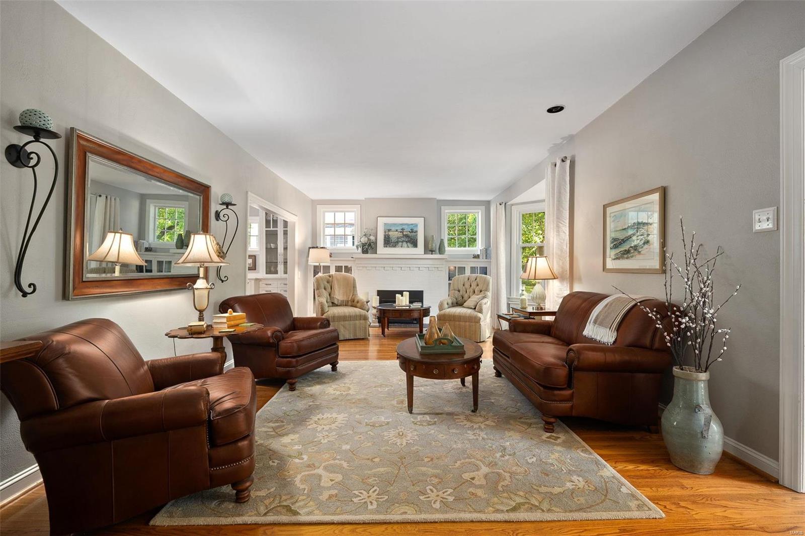 C H Simmons - Residential