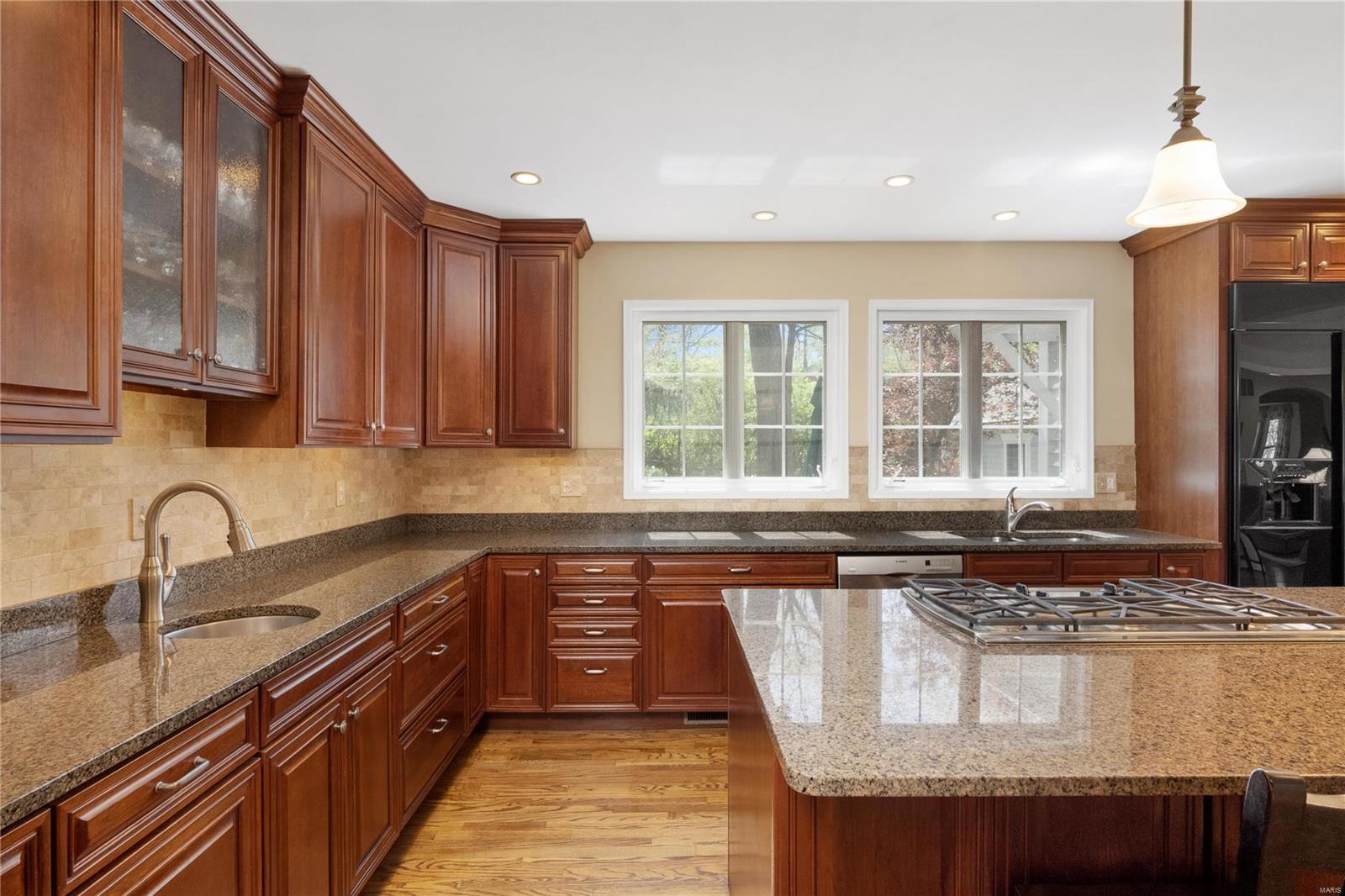 Frontenac - Residential