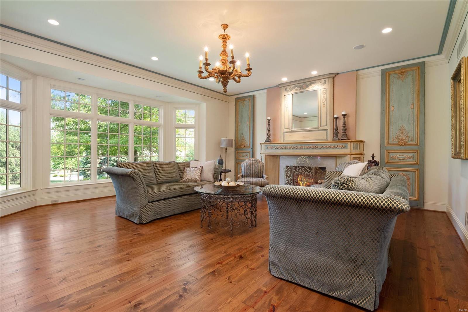 Williamsburg - Residential