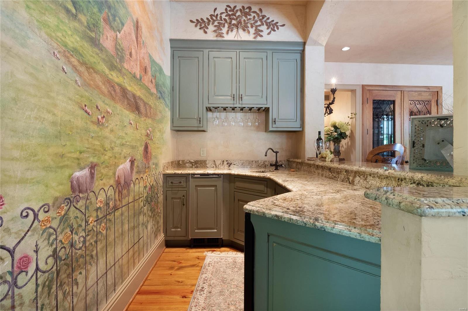 Williamsburg - Residential