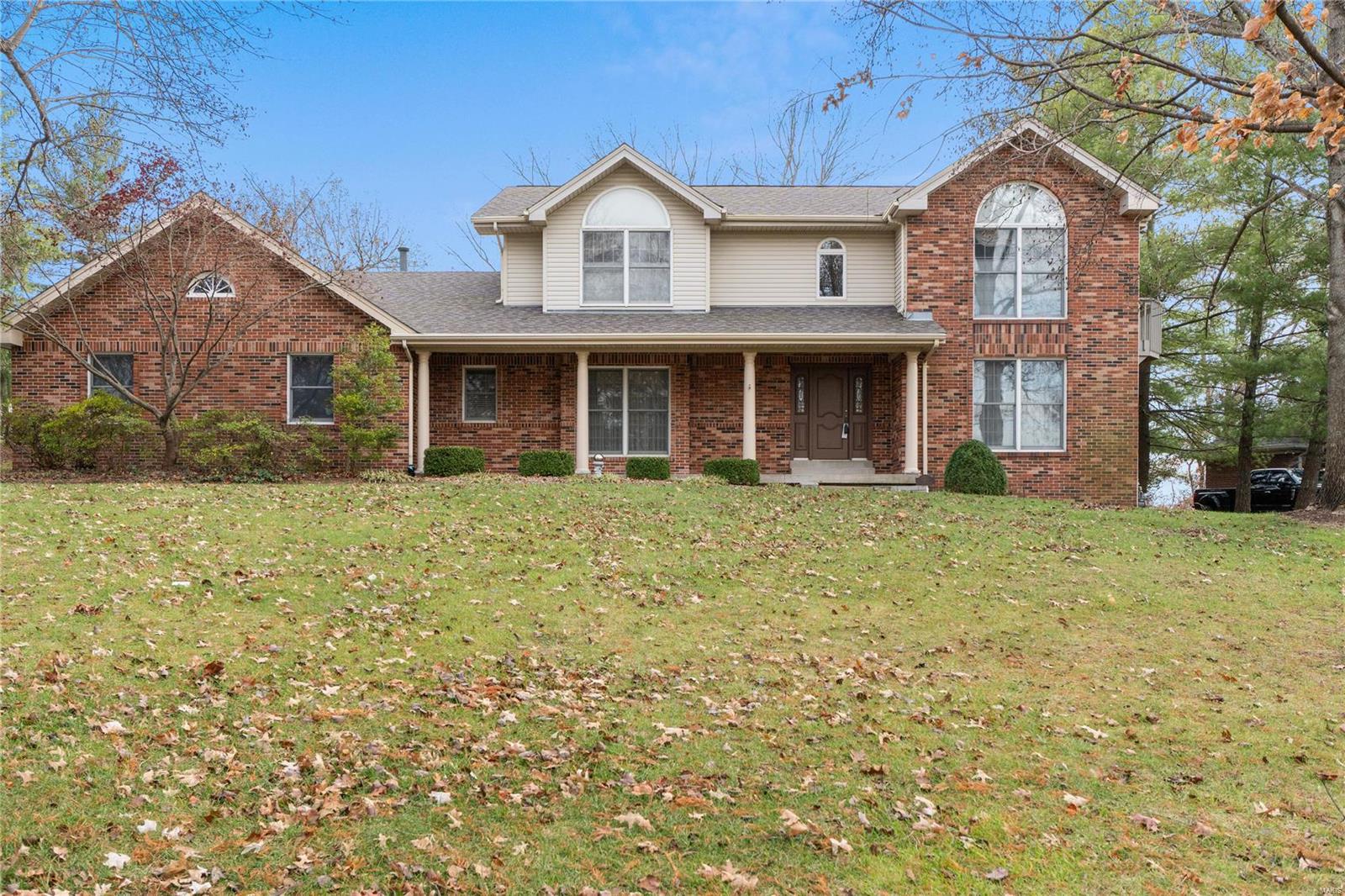 St Louis, Missouri 63128, United States, 4 Bedrooms Bedrooms, ,4 BathroomsBathrooms,Residential,Pending,31598