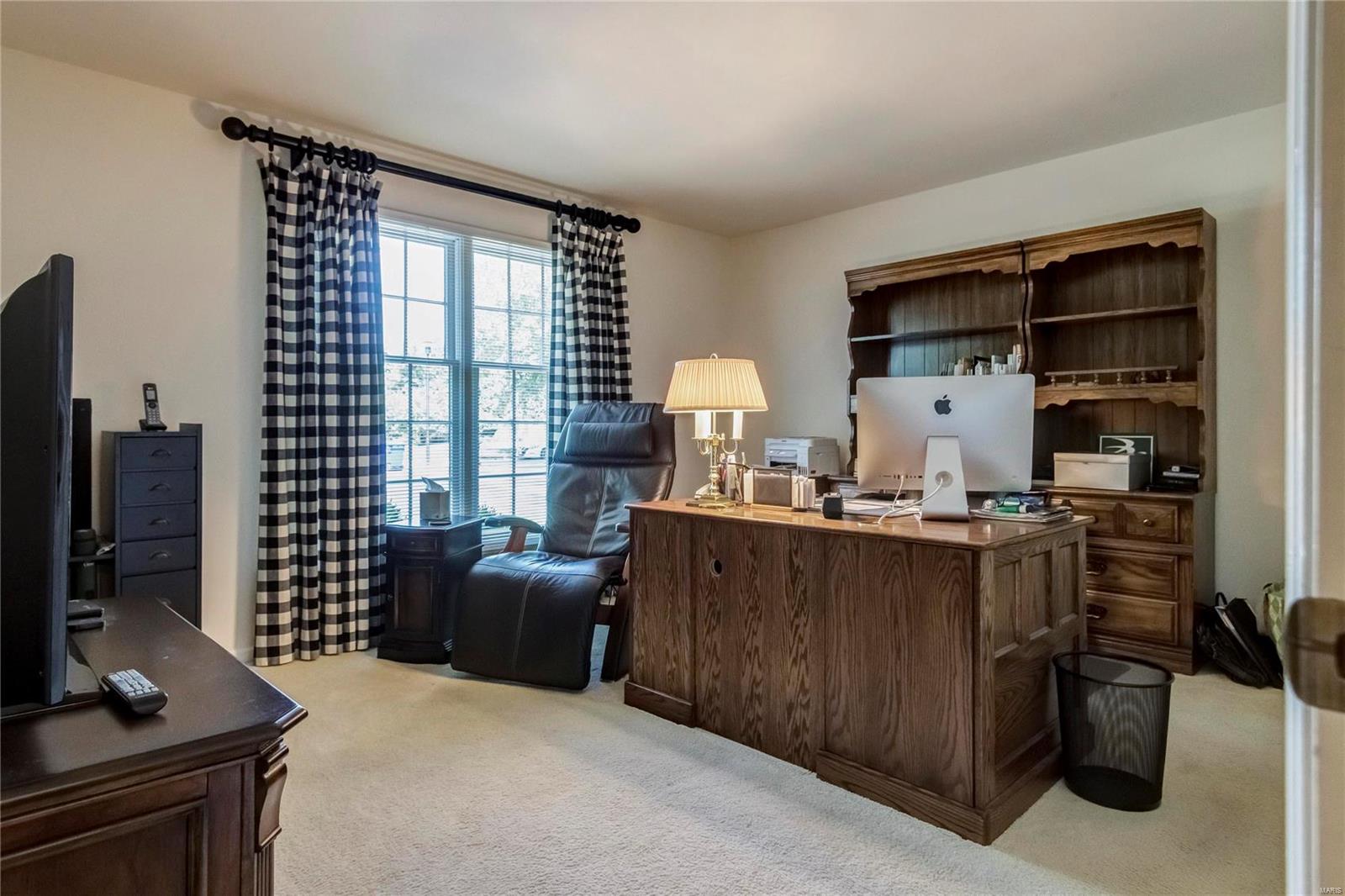 Valley View 3 - Residential