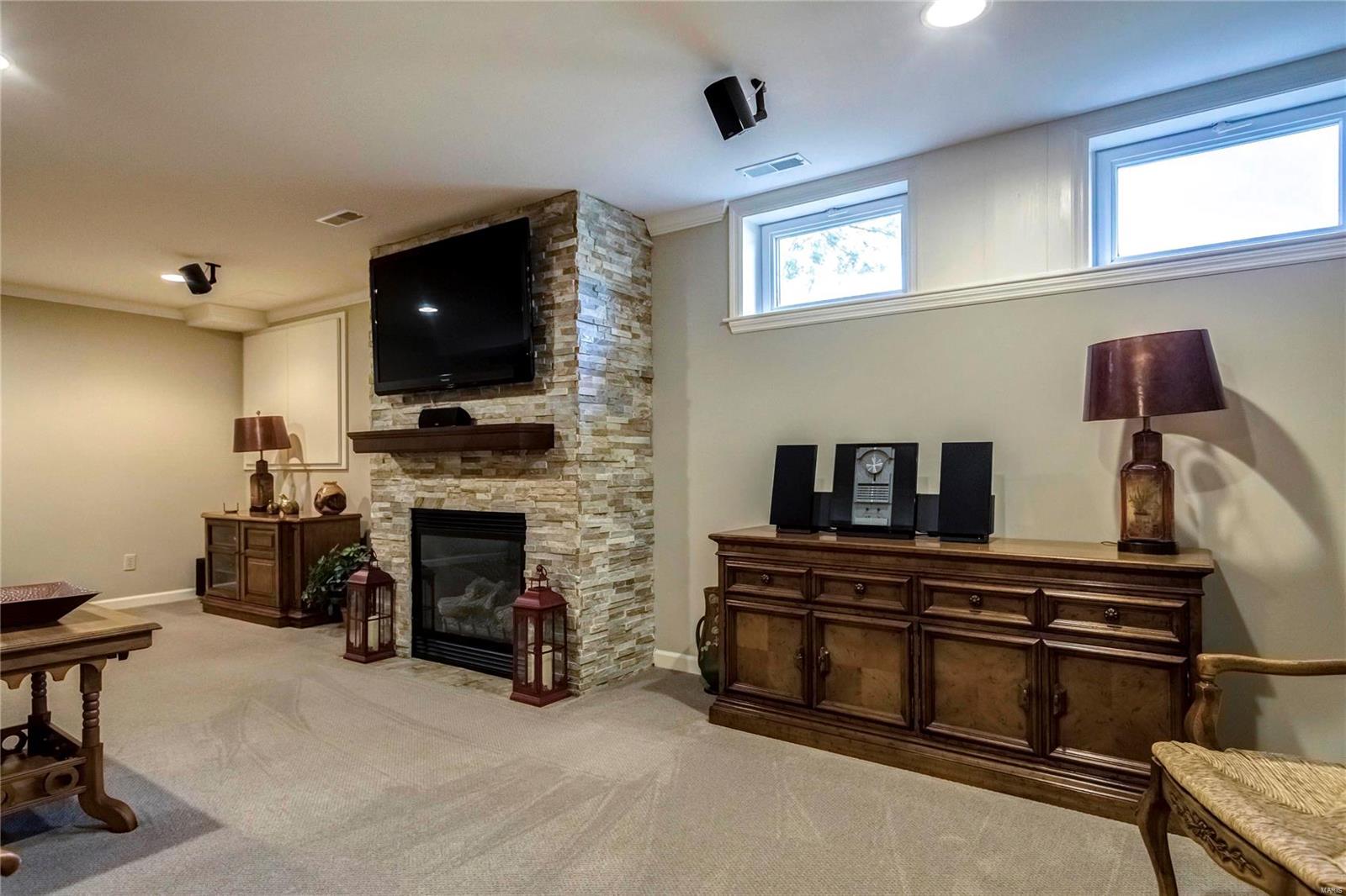 Valley View 3 - Residential