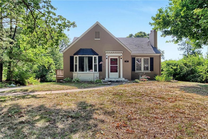 Beautiful brick bungalow in Ladue Schools District.  The home offers 2 bedrooms and 1 full bathroom along with hardwood flooring throughout.  The family room offers a bright bay window and wood burning fireplace. The spacious lot offers nearly 1/3 acre.  With high end new construction on this block, the lot is also suitable to build your dream home.