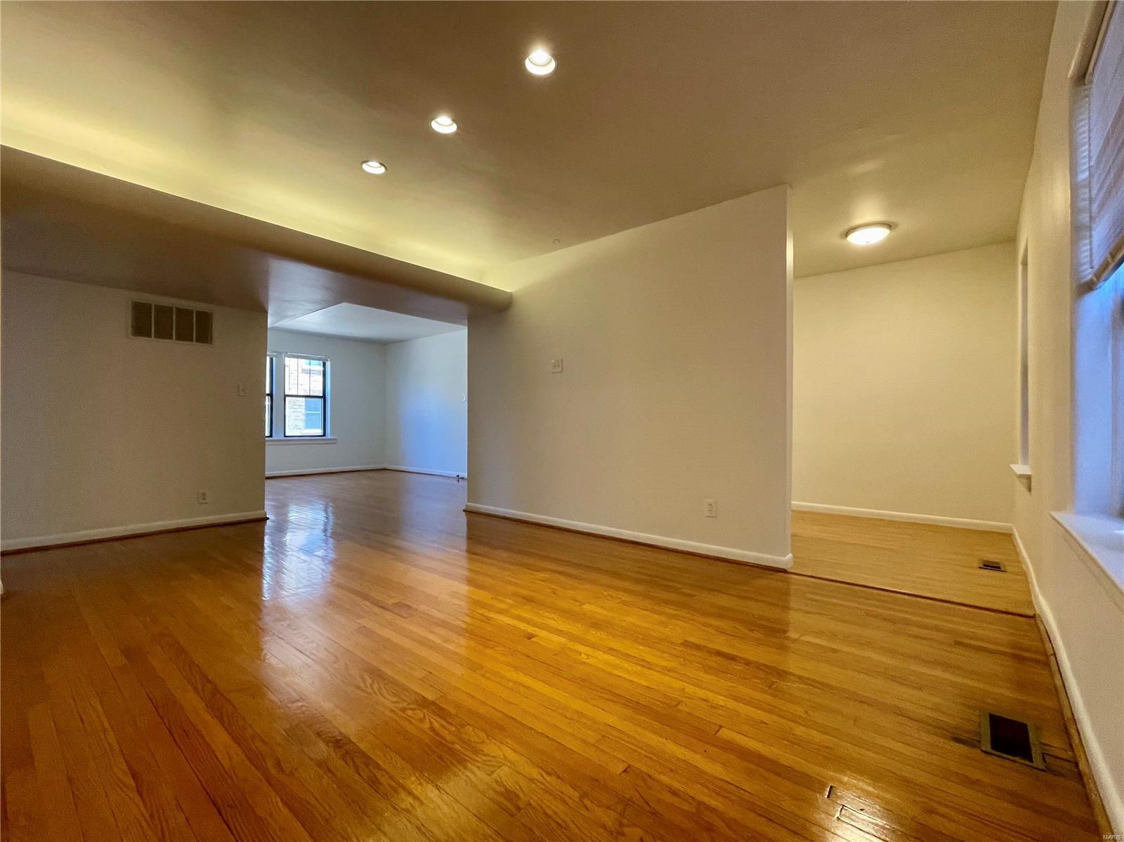 Demun Park - Residential Income