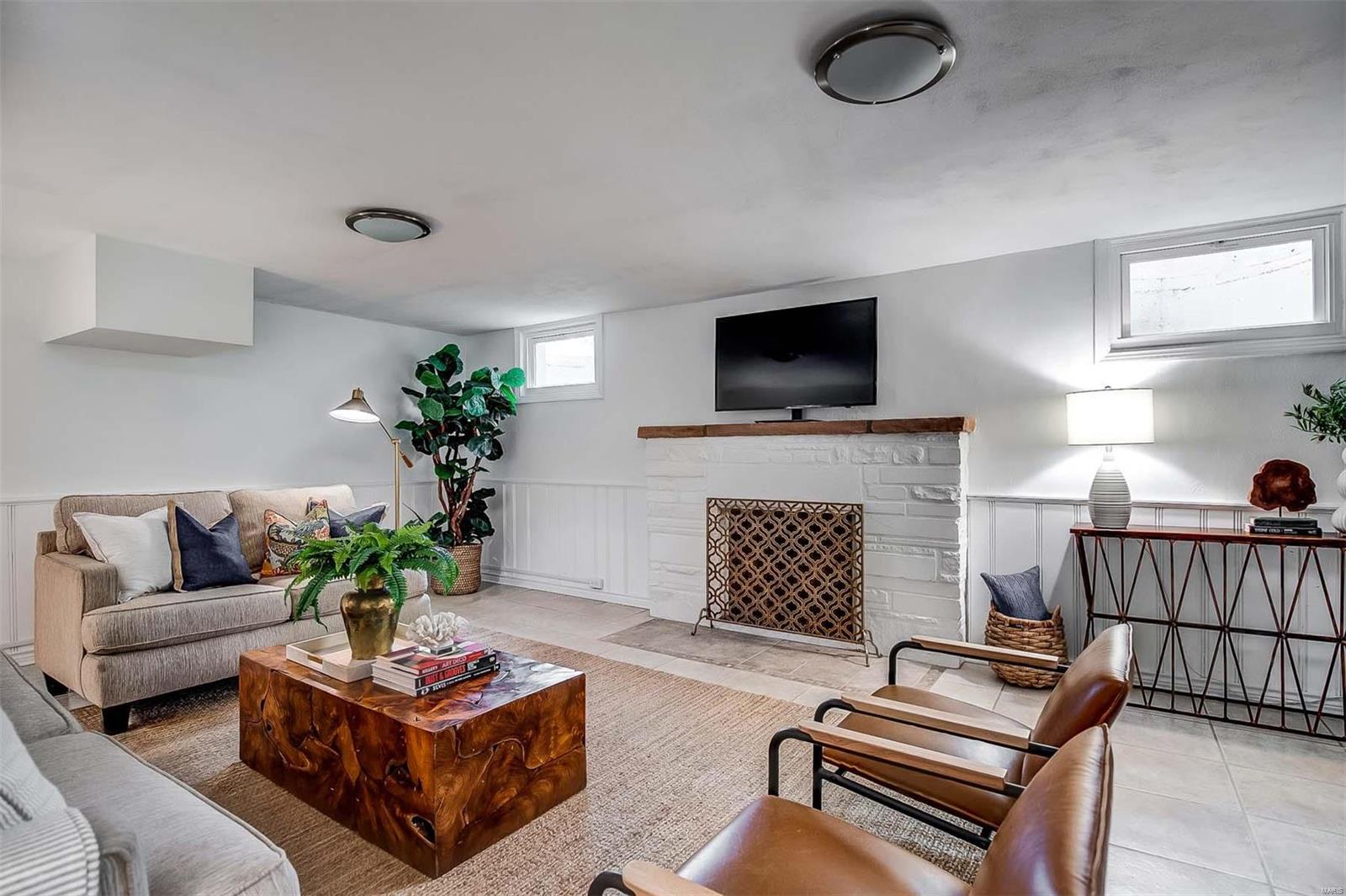 Mc Knight Acres Add - Residential