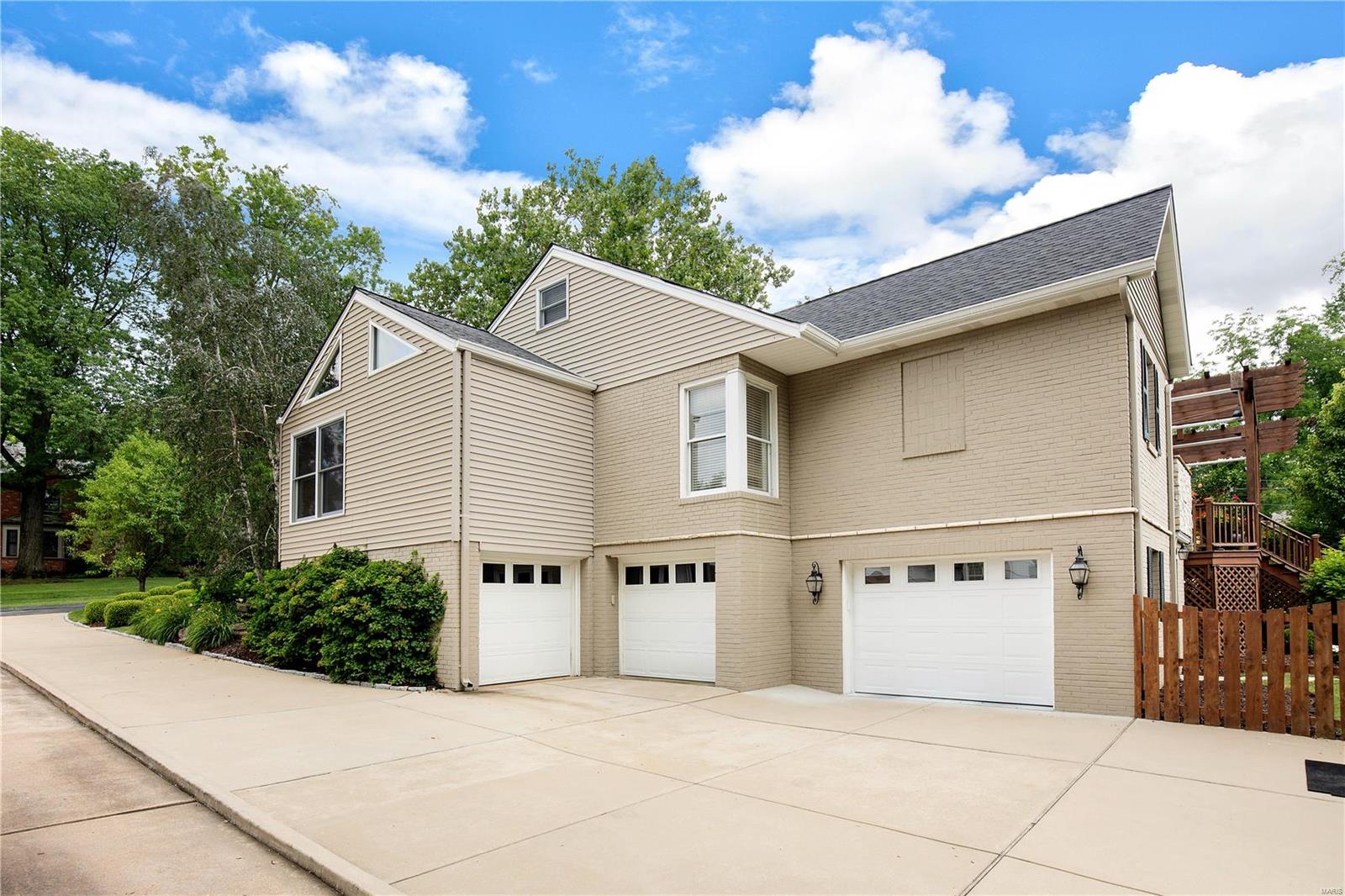 Mc Knight Acres Add - Residential